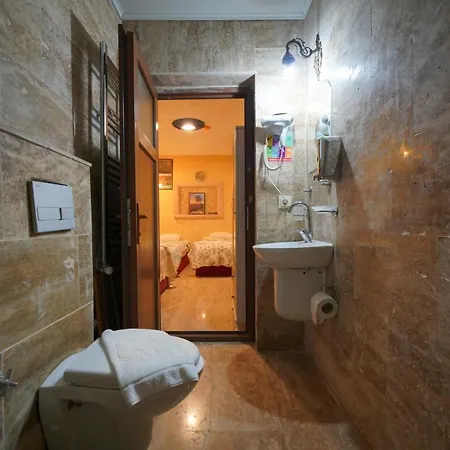 Lucky Luke Stone House Pansiyon *