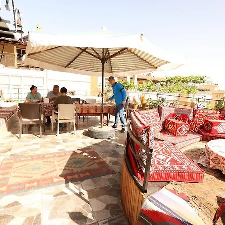 Lucky Luke Stone House * Гореме
