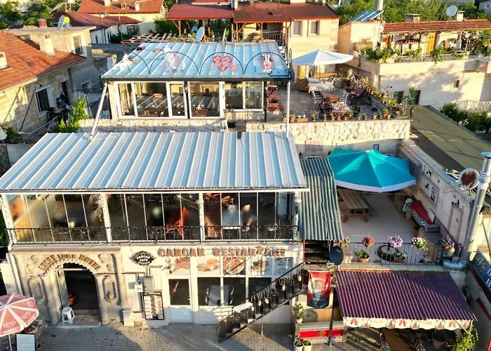 Lucky Luke Stone House *